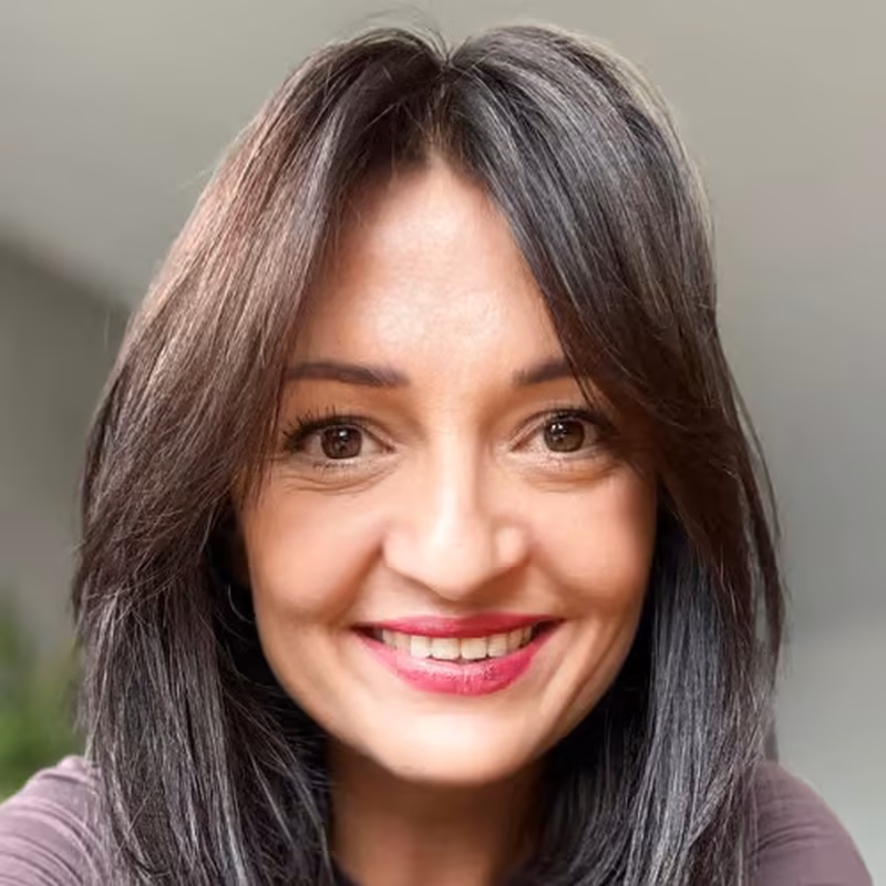 dr Monika Pakura